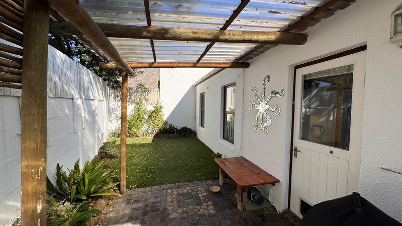 3 Bedroom Property for Sale in Kirstenhof Western Cape